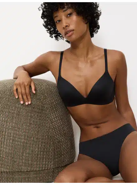 Triumph Body Make-Up Soft Touch P EX - BLACK