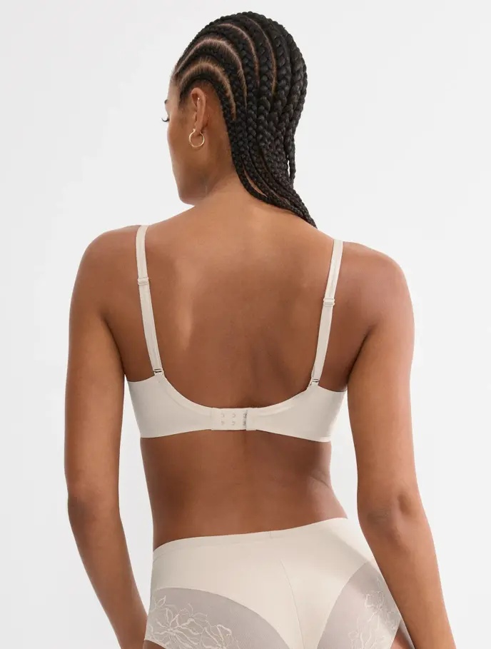 Σουτιέν Contour Comfort W01 Triumph