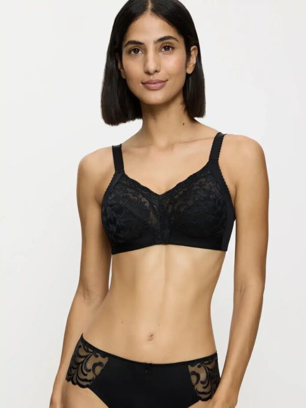 Triumph Delicate Doreen N - BLACK